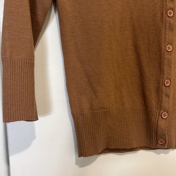 Light Brown v neck cardigan - Picture 4 of 4